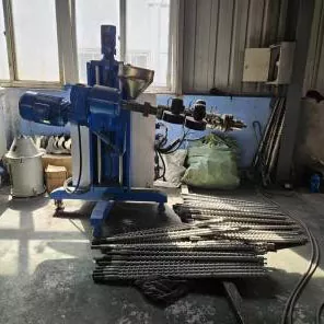 Allwthiwr Sgriw Sengl Mini